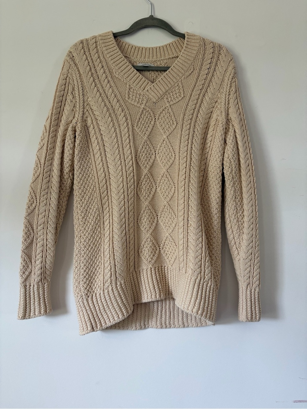 Vintage Women’s LL bean cable knit fisherman’s sweater cotton chunky v neck XS